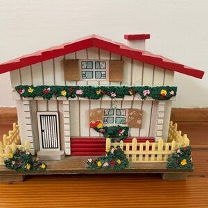 Vintage house ballerina jewelry box